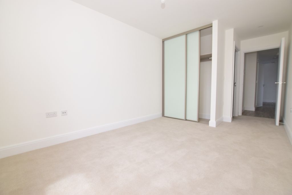Additional image 10 of 2 bed flat to rentButtercup Road, Horsham RH12