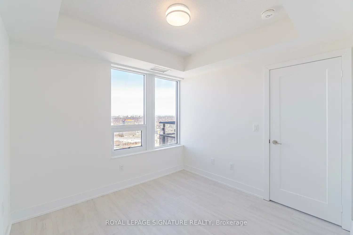 Additional image 19 of 10 Eva Road 2705