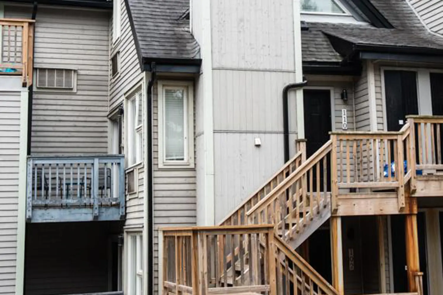 796468 Grey 19 Road 110