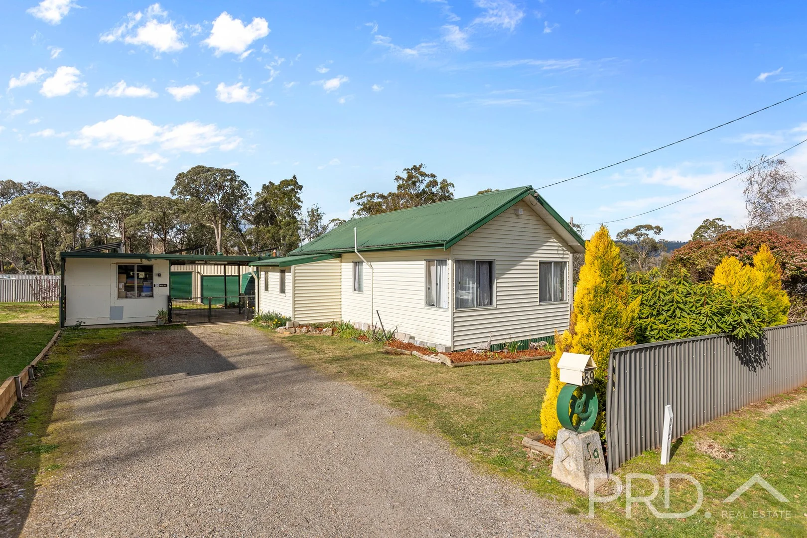59 Mill Road, Batlow NSW 2730