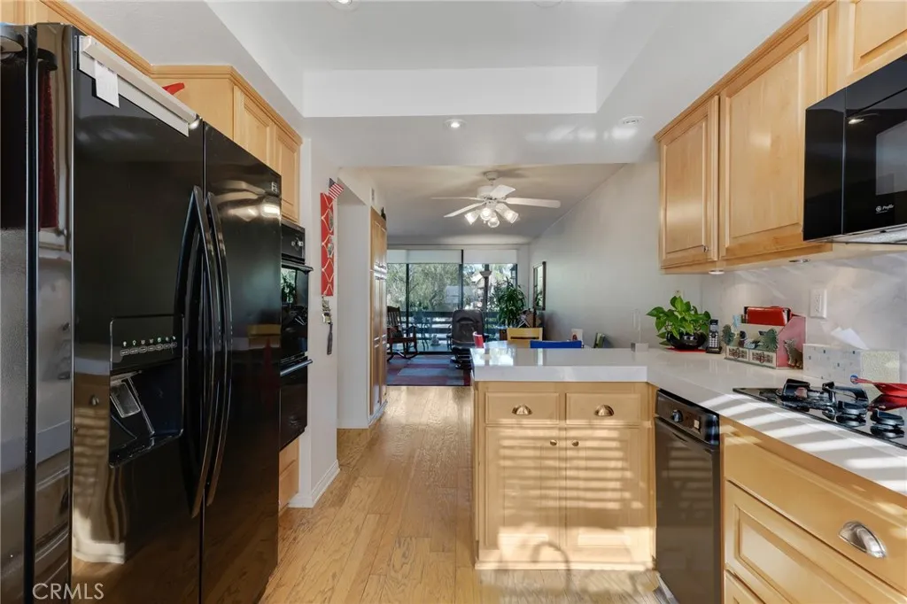 Additional image 21 of 5757 Owensmouth Avenue Unit 20, Woodland Hills, CA 91367