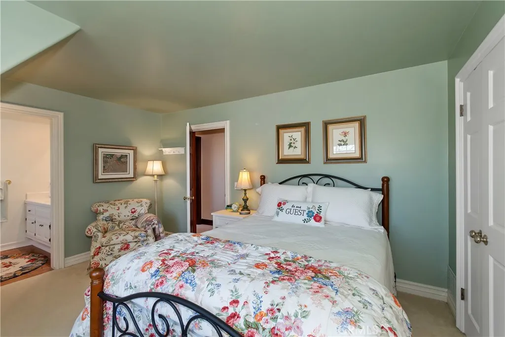 Additional image 108 of 26071 Walnut Hills Dr, Lake Arrowhead, CA 92352