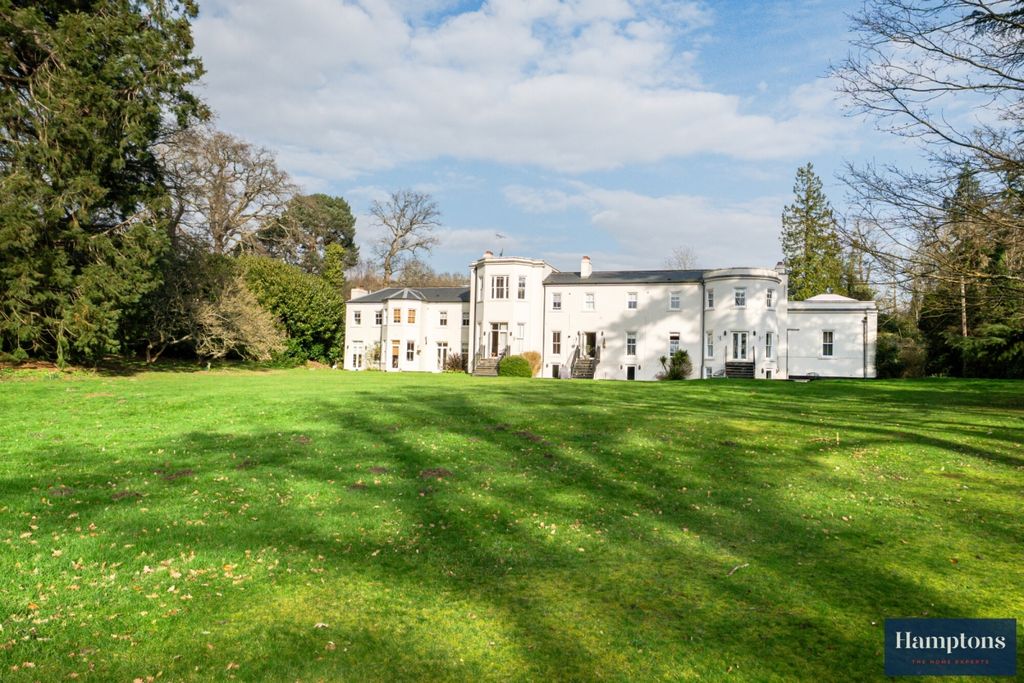Additional image 4 of 4 bed flat to rentBedford Lane, Ascot SL5