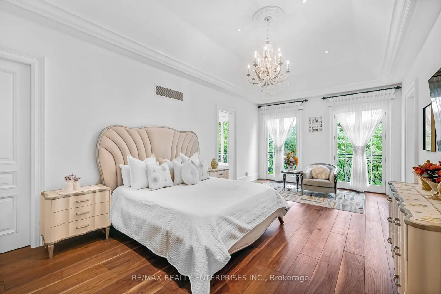 Additional image 9 of 1470 Mississauga Road