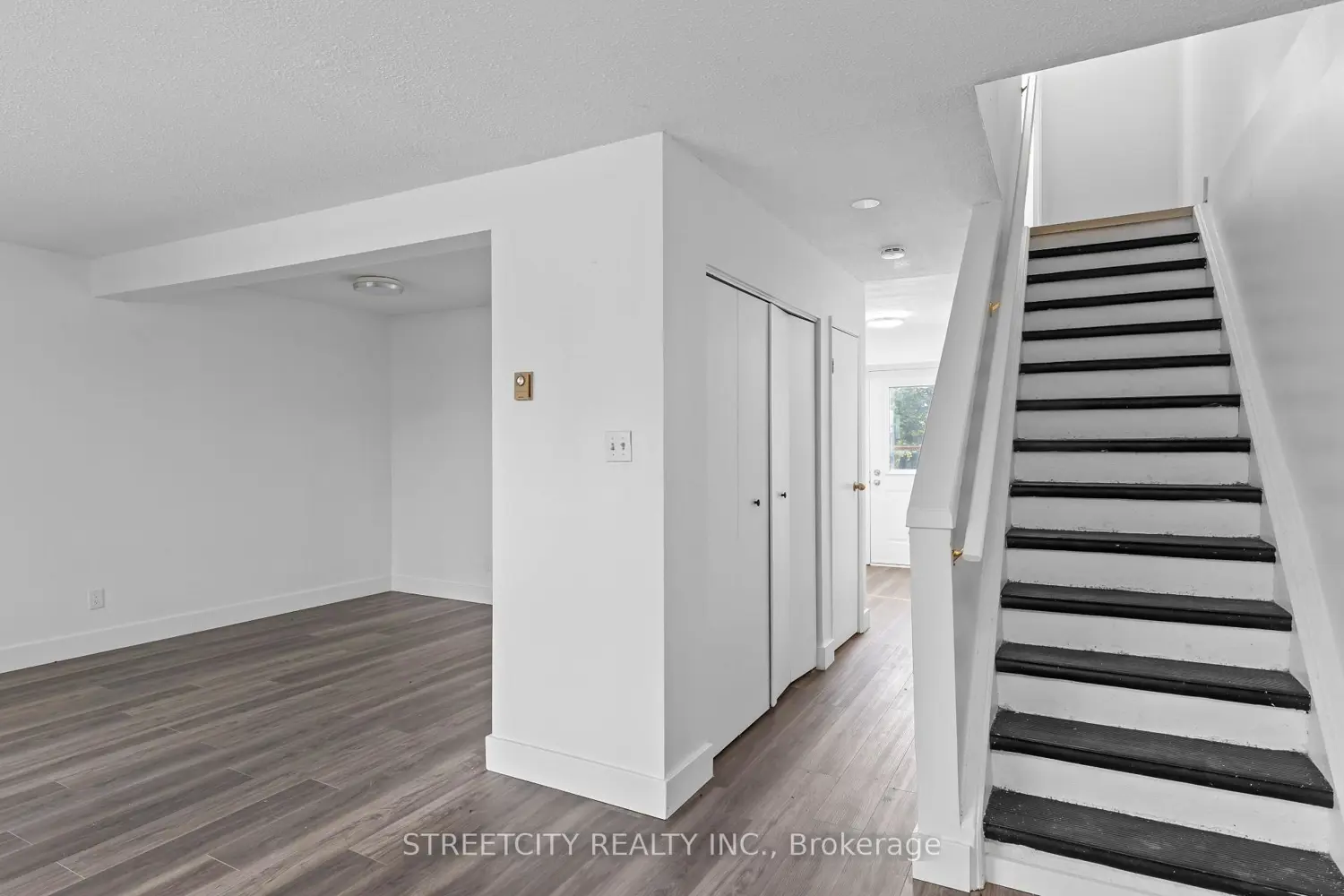 Additional image 10 of 550 Second Street 59