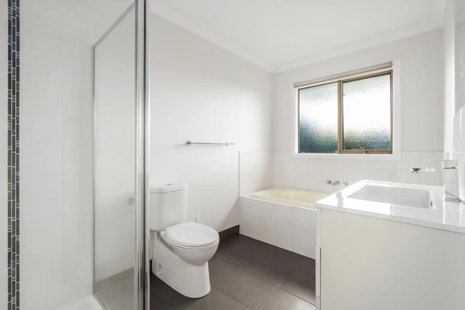 Additional image 8 of 2/93 Salmon Street, Hastings VIC 3915