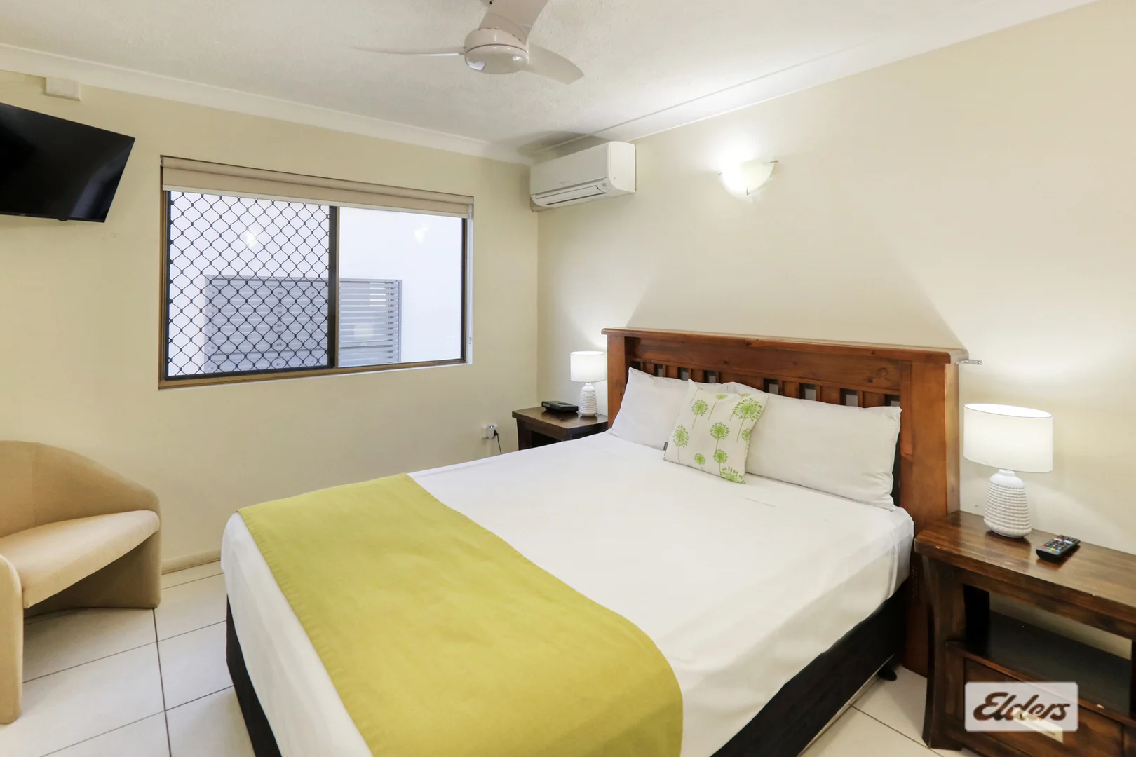 Additional image 14 of 1/100 Scenic Highway, Lammermoor QLD 4703