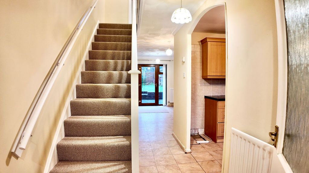 Additional image 7 of 2 bed terraced house to rentClos Llyswen, Penpedairheol CF82