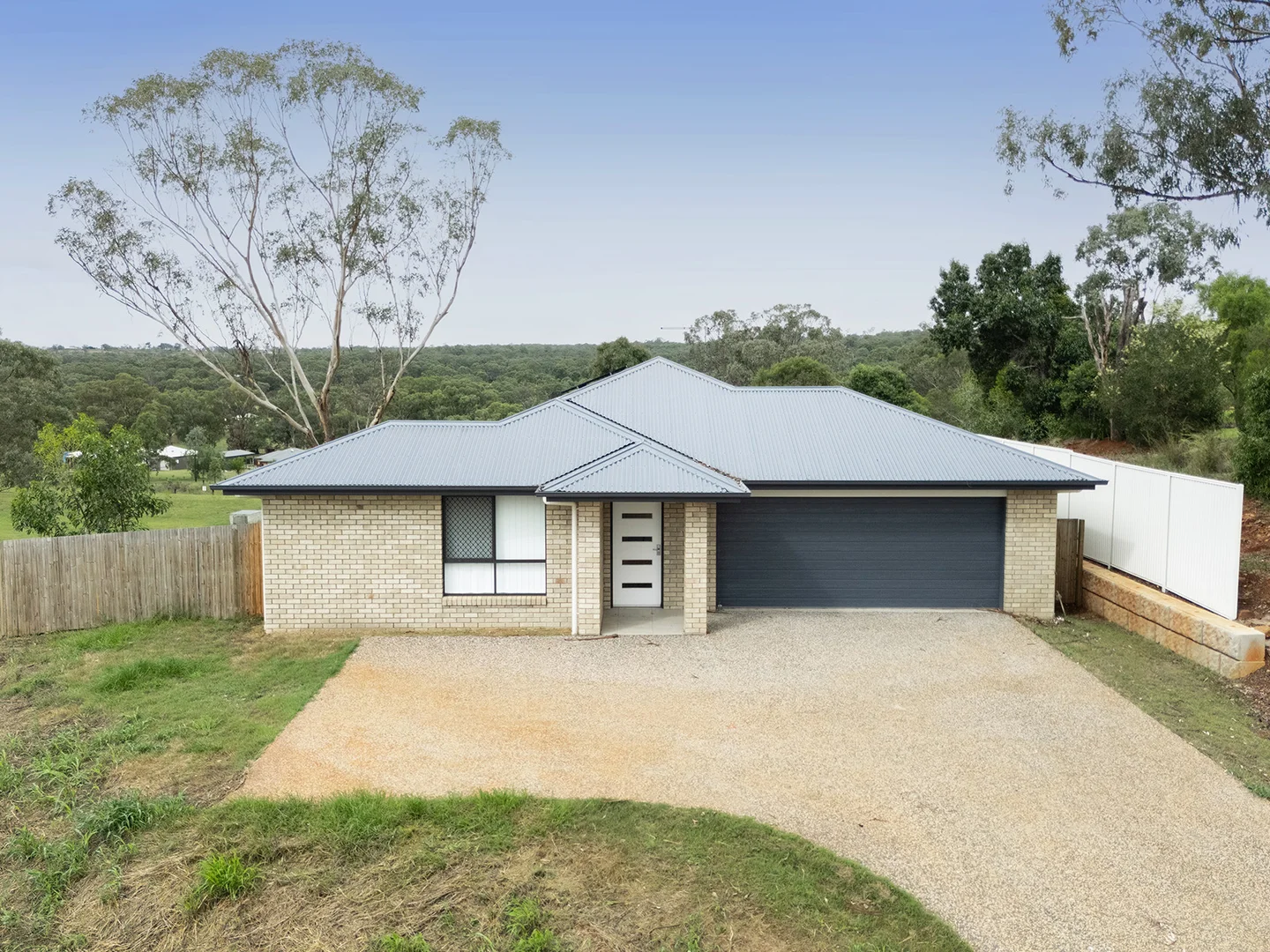 49 Farmer Drive, Meringandan West QLD 4352