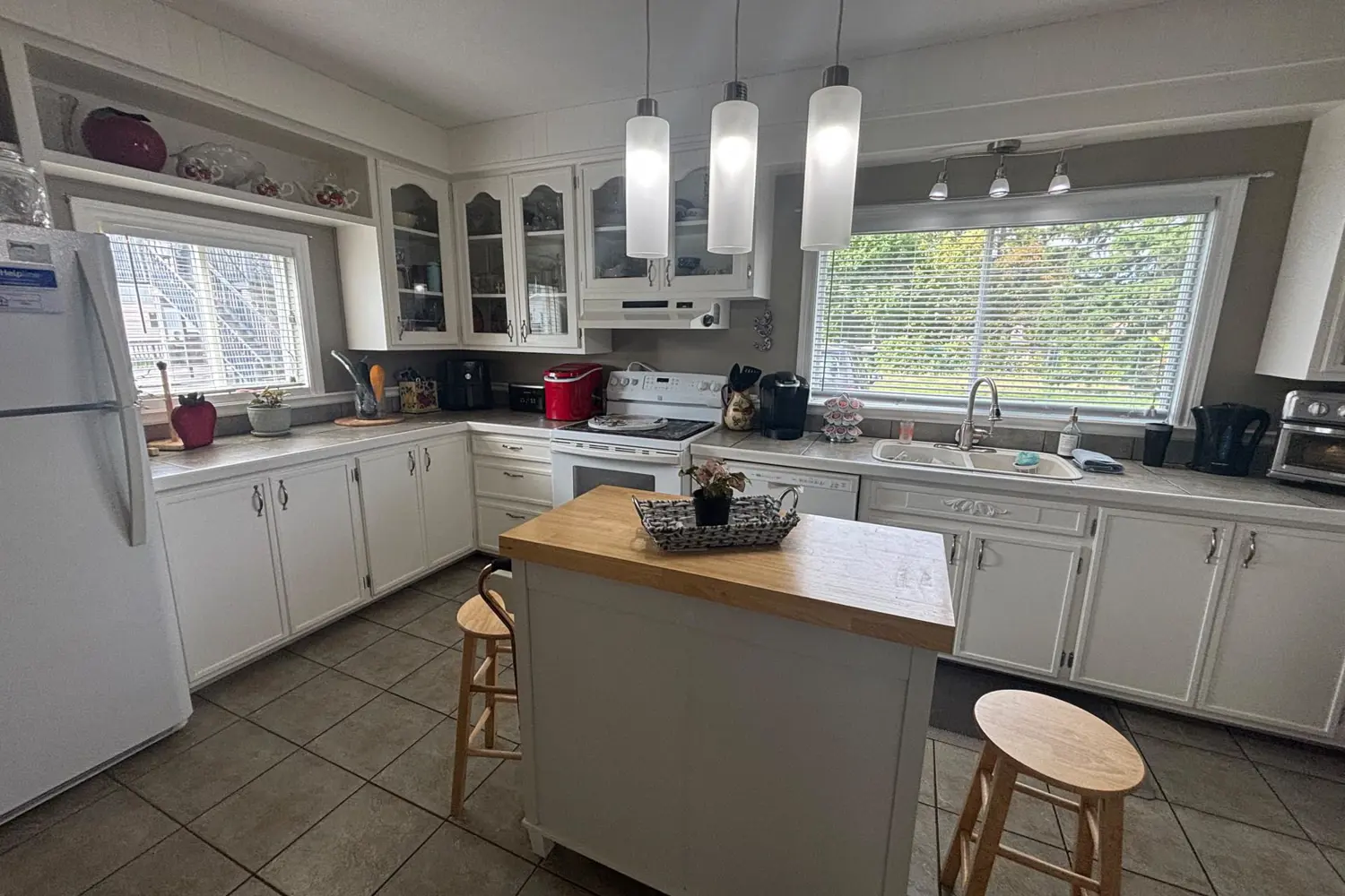 Additional image 4 of 411 Tenth Avenue