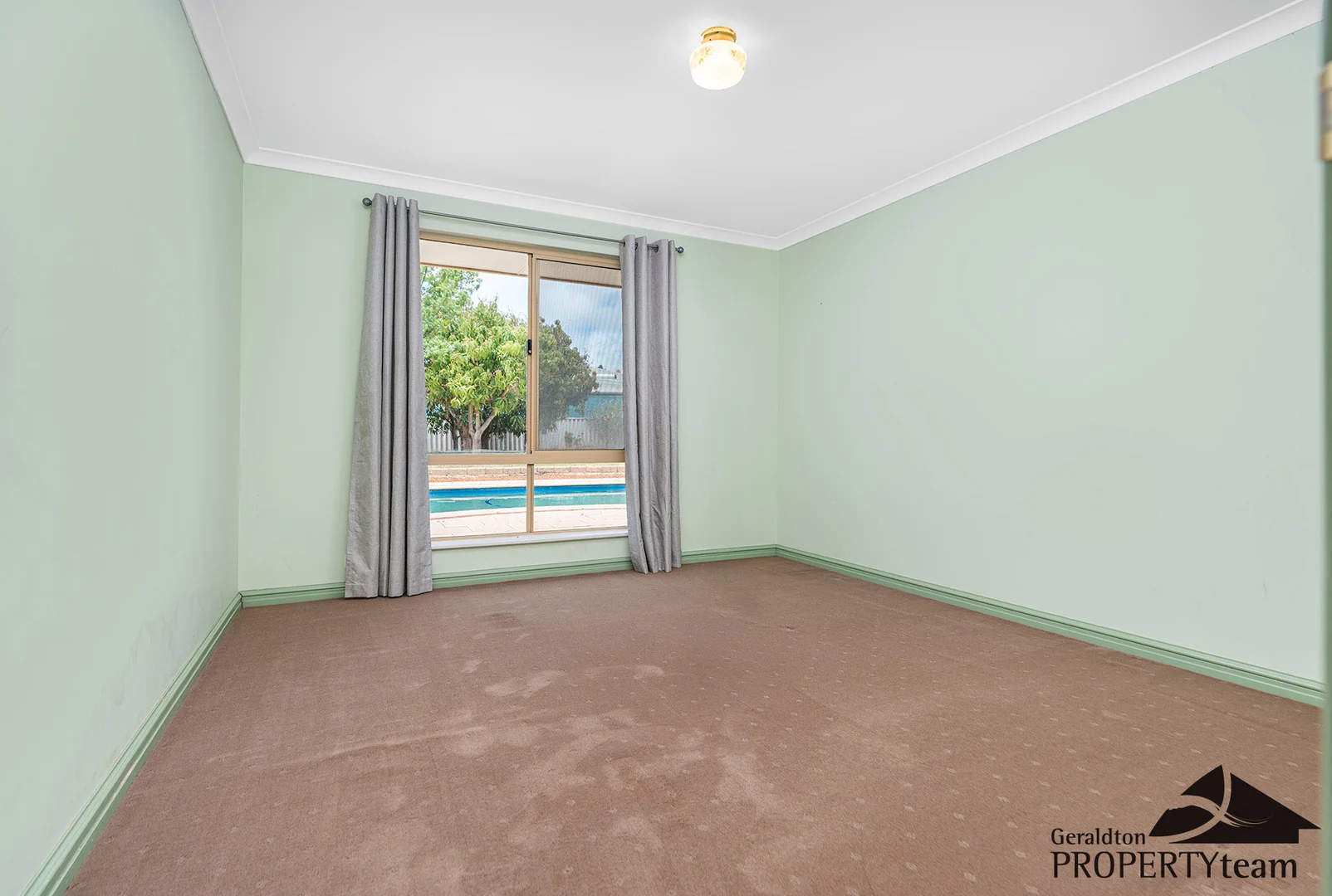 Additional image 6 of 2 Cedar Crescent, Strathalbyn WA 6530