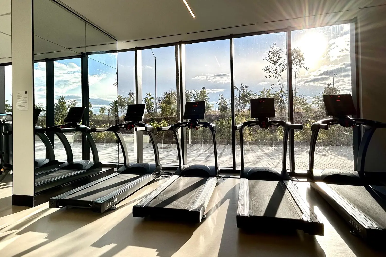 Additional image 5 of 30 Tretti Way 611