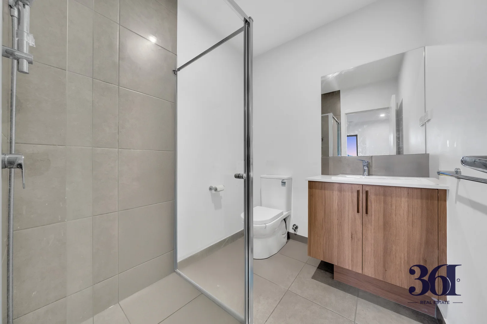 Additional image 16 of 100 Medallion Boulevard, Tarneit VIC 3029