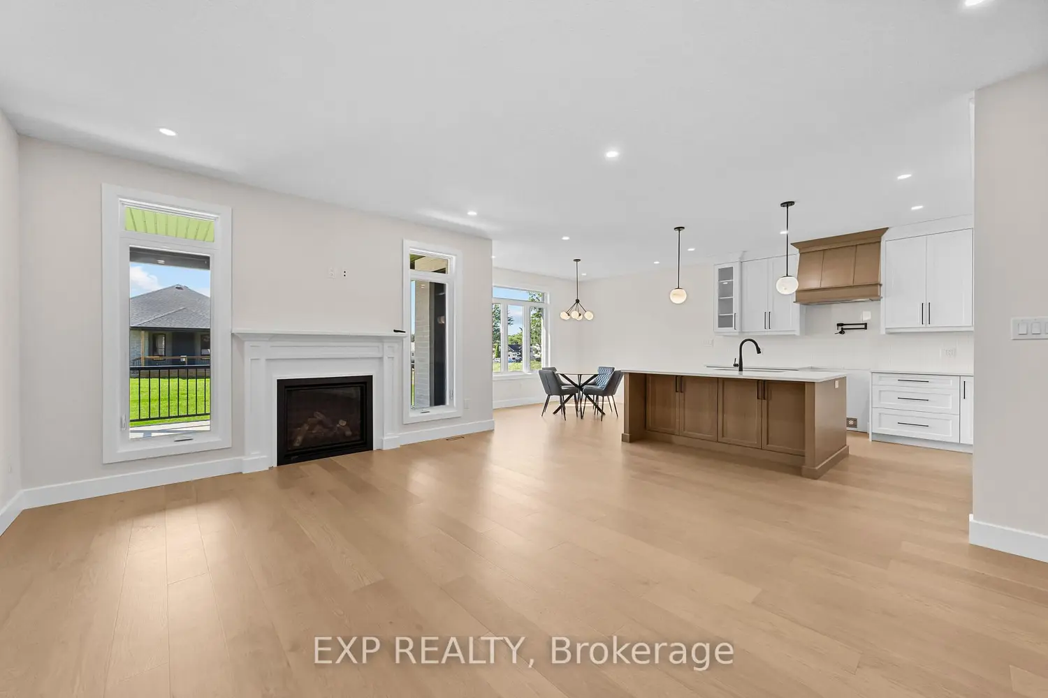 Additional image 15 of 420 Erie Street