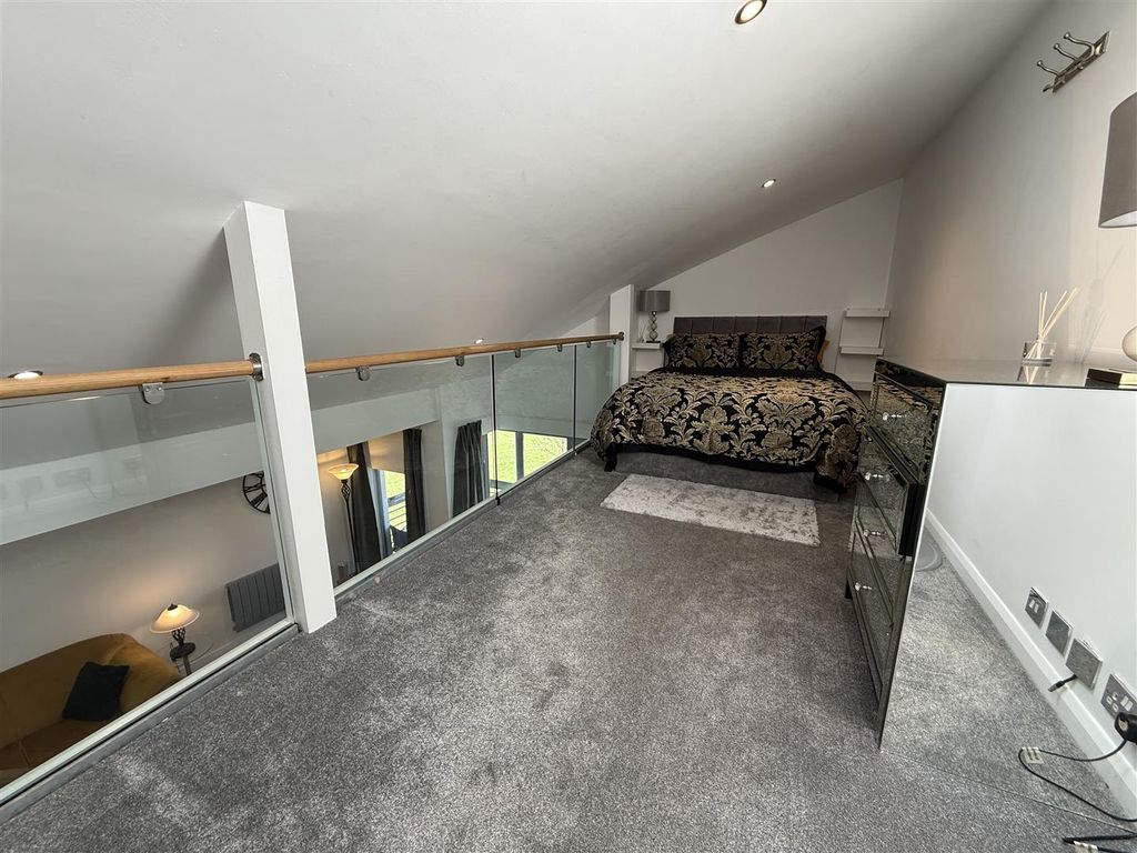 Additional image 11 of 1 bed flat to rentPierhead View, Penarth CF64