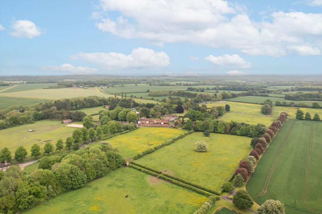 Additional image 15 of 8 bed detached house to rentHampstead Norreys, Newbury, Berkshire RG18