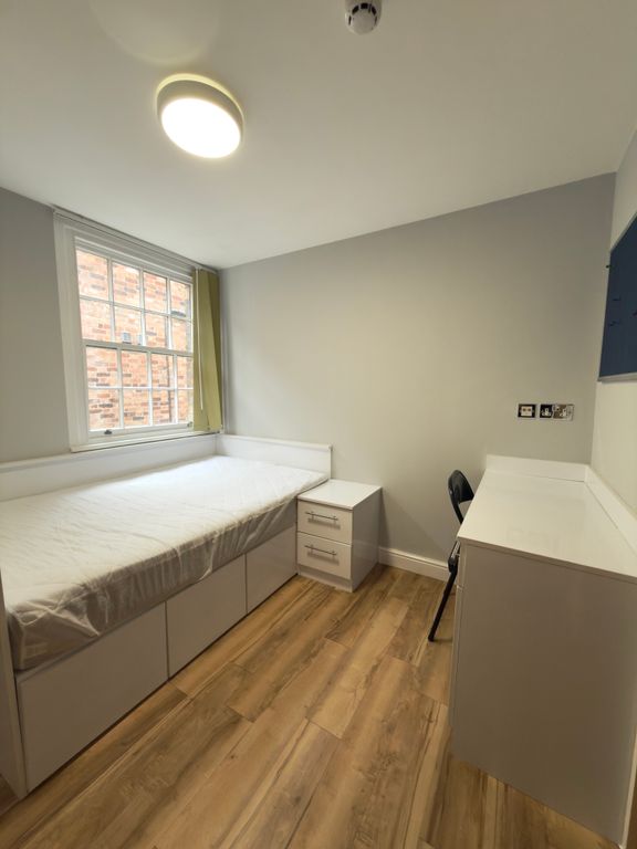 Additional image 6 of 2 bed flat to rentGrosvenor Street, Chester CH1