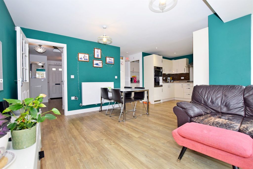 Additional image 5 of 5 bed detached house to rent7 Wellers Close, Felpham, Bognor Regis, West Sussex PO22