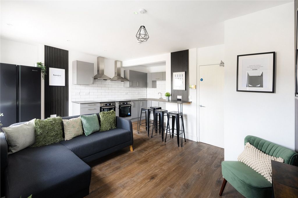 Additional image 8 of 6 bed terraced house to rentNinth Avenue, Filton, Bristol, Bristol BS7