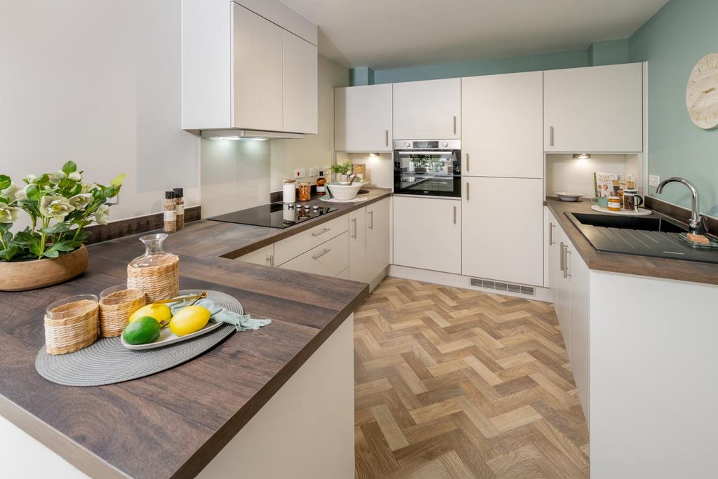 1 bed flat to rentSwindon SN1 photo 3