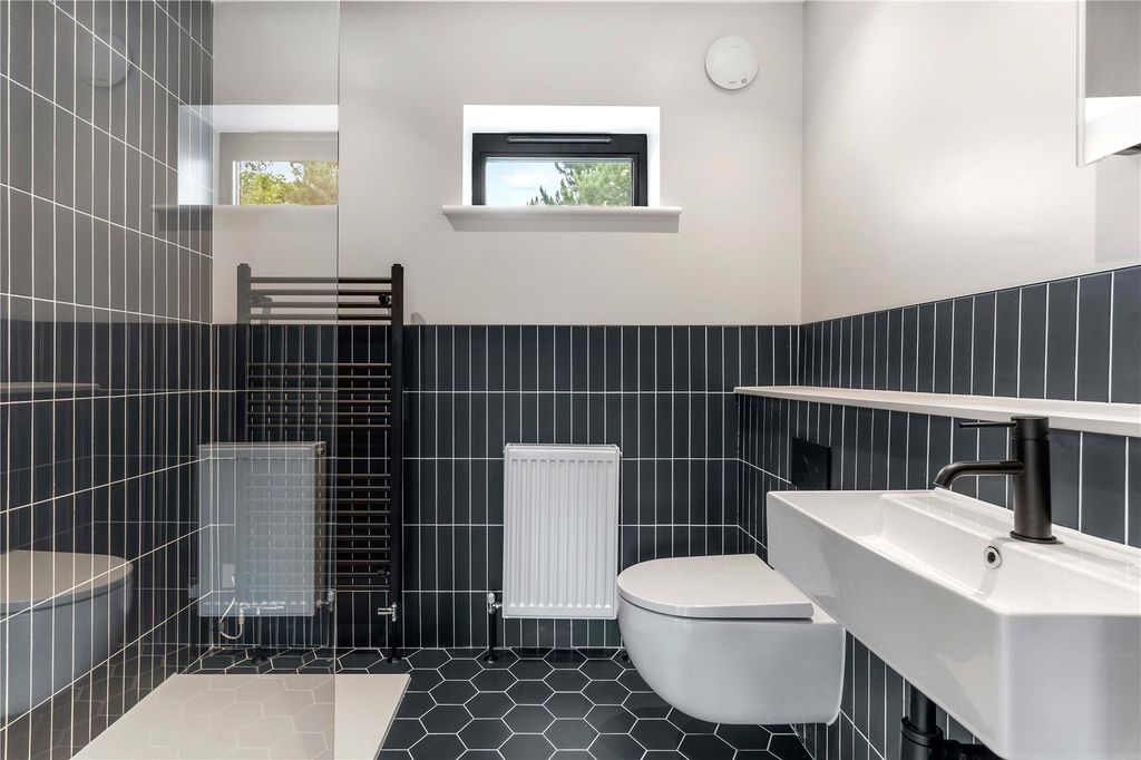 Additional image 12 of 4 bed detached house to rentPearce Close, Cambridge, Cambridgeshire CB3