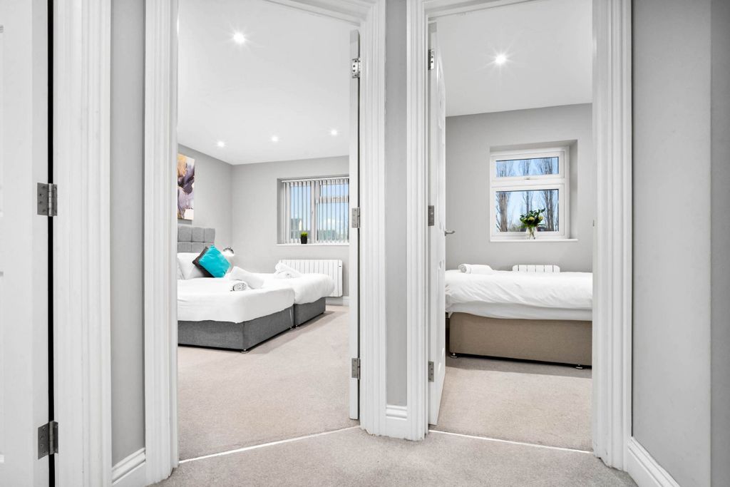 Additional image 40 of 5 bed semi-detached house to rentBrooklands Road, Hall Green, Birmingham B28