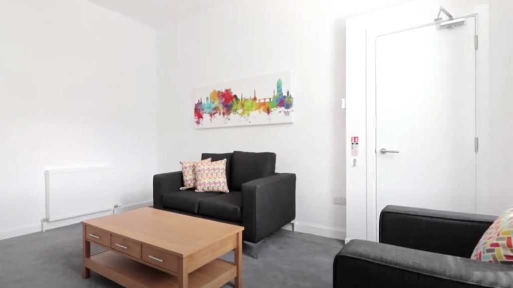 Additional image 3 of 2 bed flat to rentBruce Street, Stirling Town, Stirling FK8