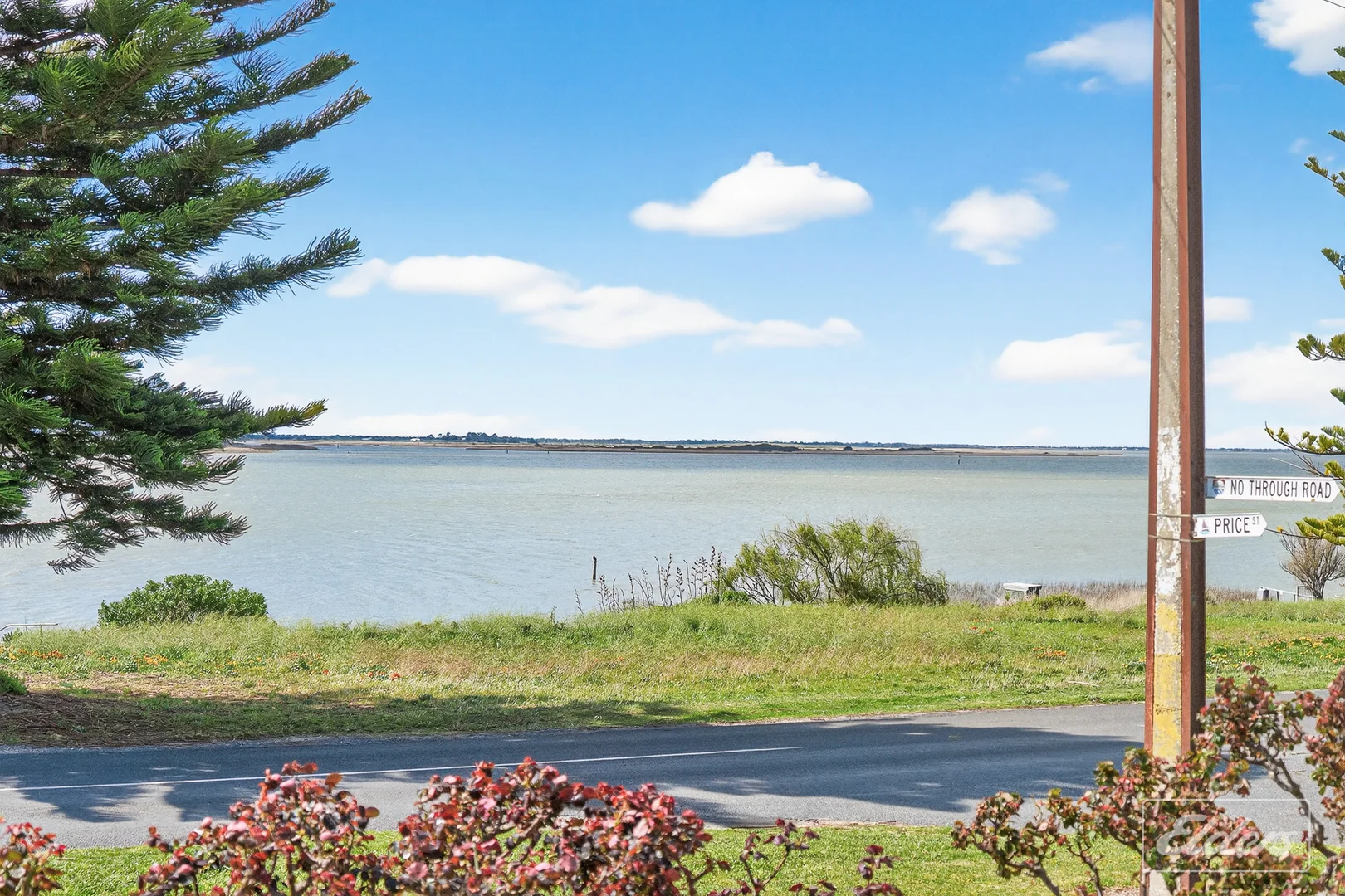 Additional image 28 of 17 Captain Sturt Parade, Hindmarsh Island SA 5214