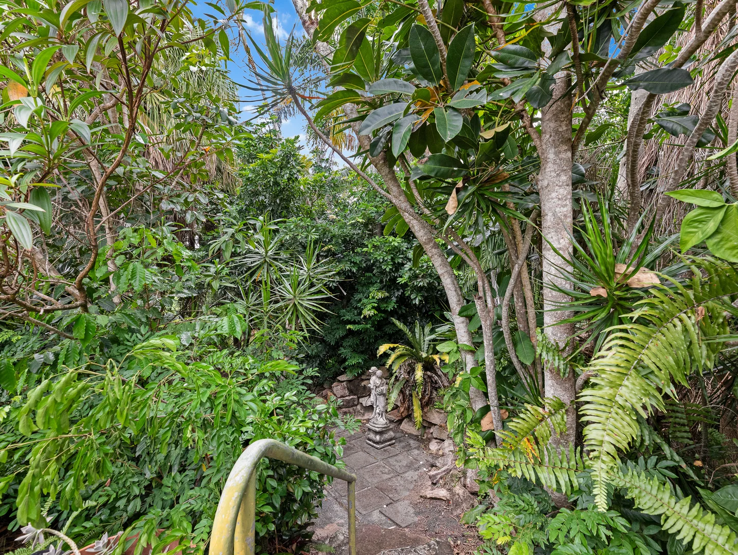 Additional image 12 of 11 Awinya Court, Urraween QLD 4655