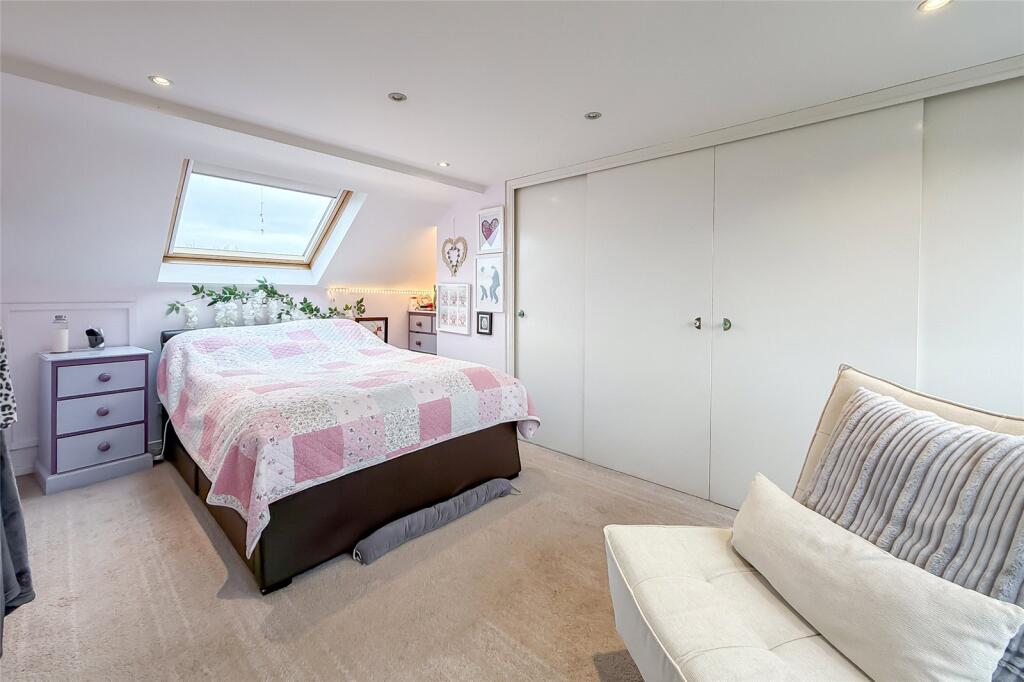 Additional image 7 of Hopground Close, St. Albans, Hertfordshire, AL1