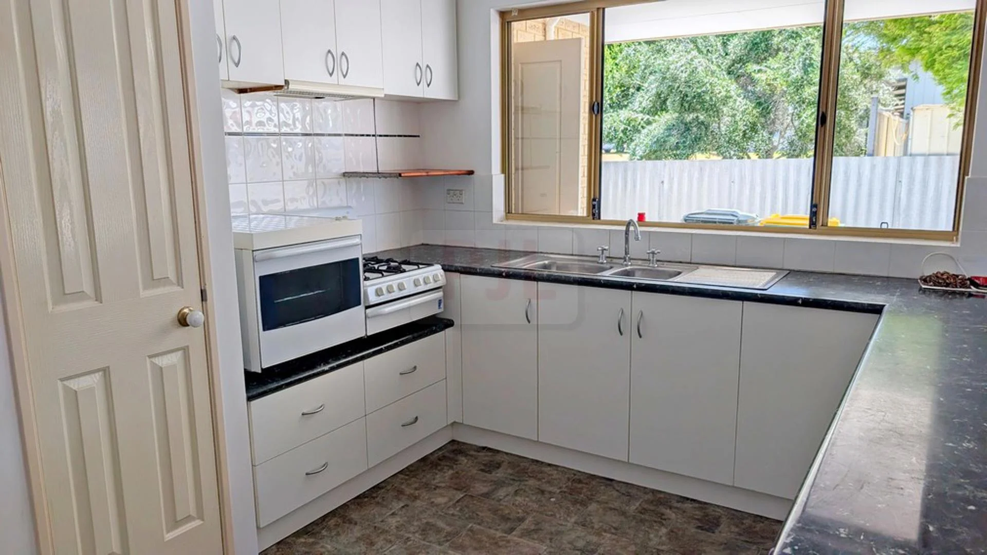 Additional image 8 of 55 Drummond Circus, Cervantes WA 6511