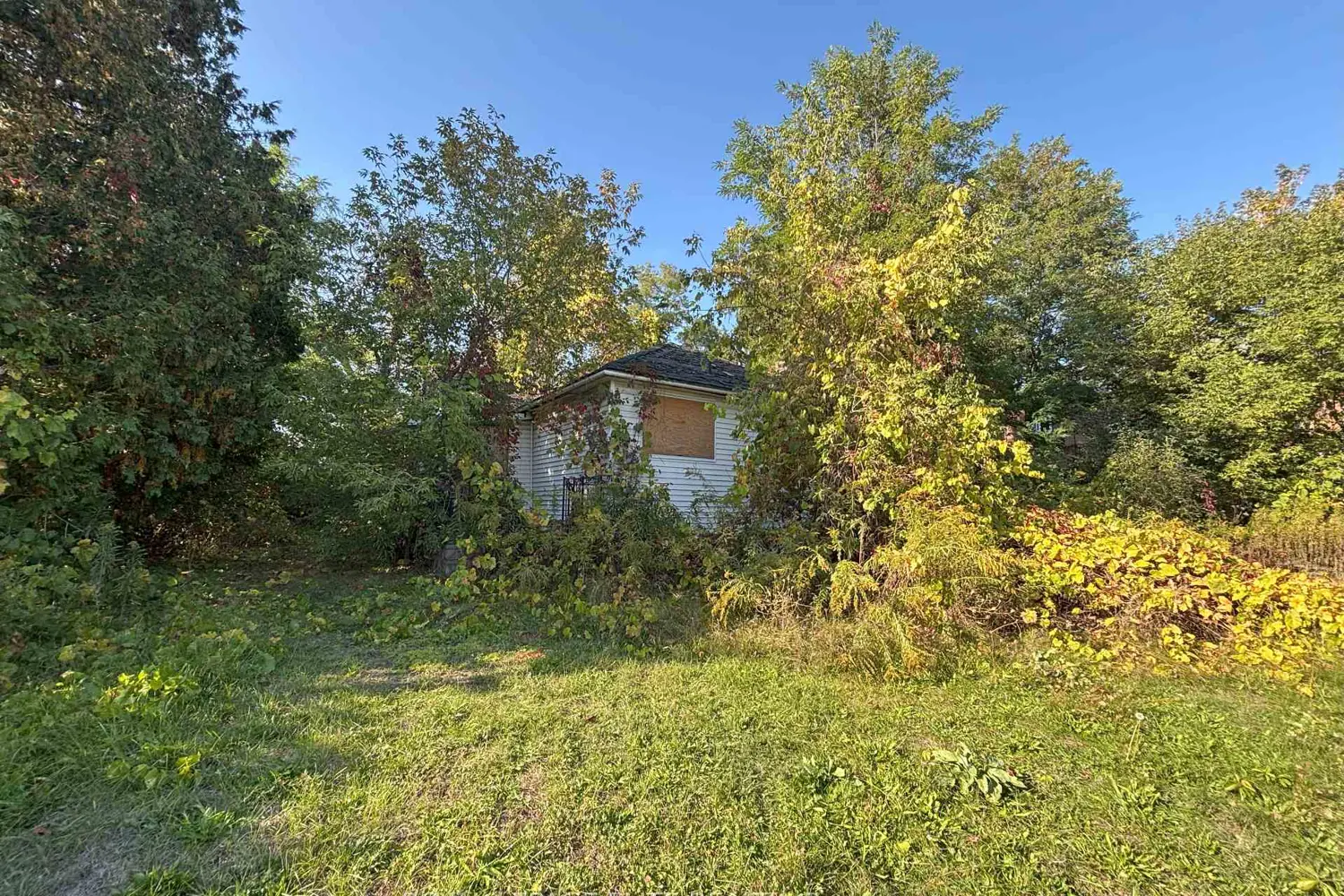 Additional image 2 of 1631 Eglinton Avenue