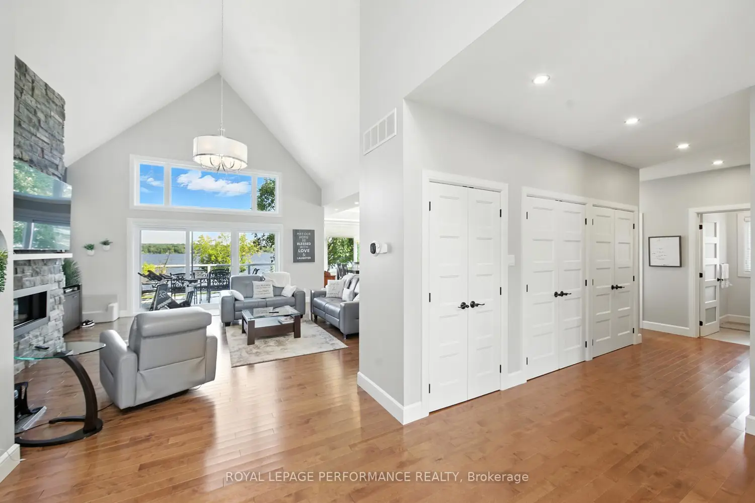 Additional image 4 of 3745 Front Road