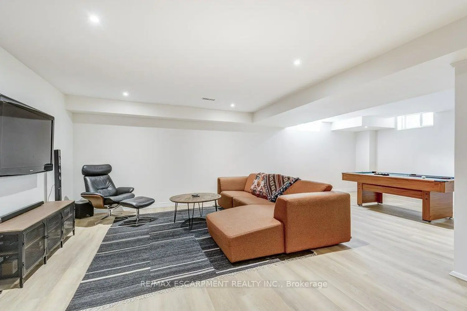 Additional image 11 of 195 Painter Terrace