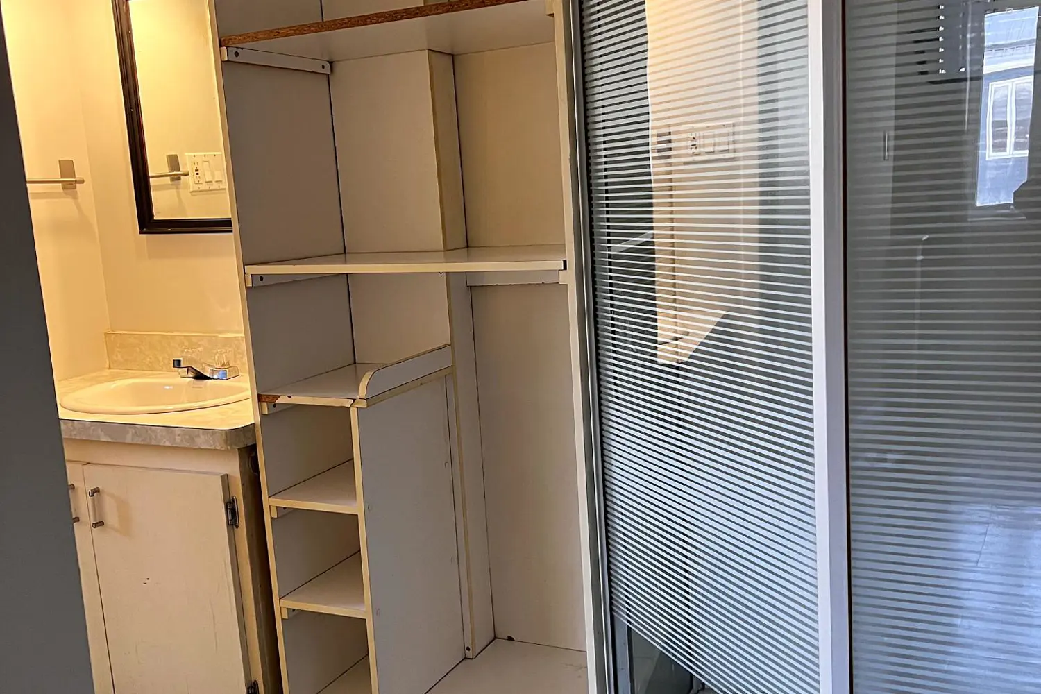 Additional image 17 of 20 Kolb Avenue