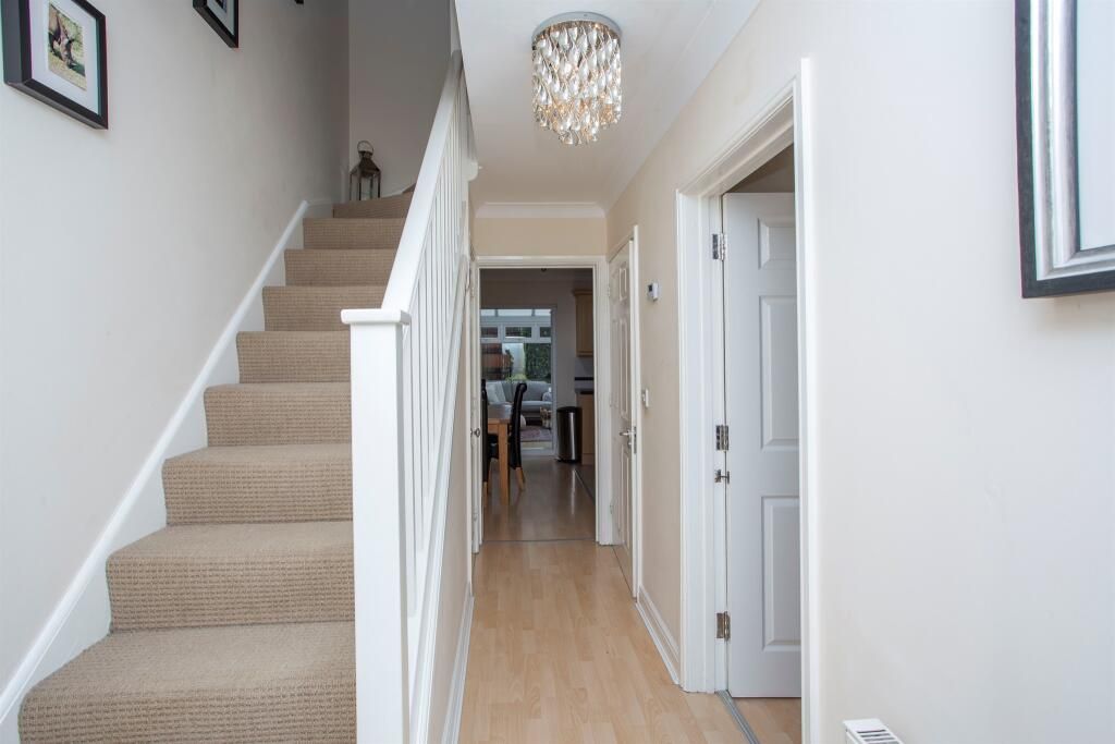 Additional image 2 of 3 bed end terrace house to rentRhiw'r Derwen, Llanharan, Pontyclun CF72
