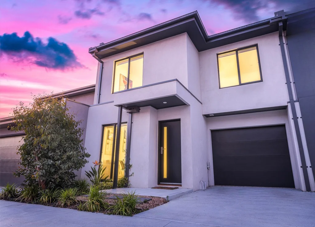 2/15 Thomas Street, Laverton VIC 3028