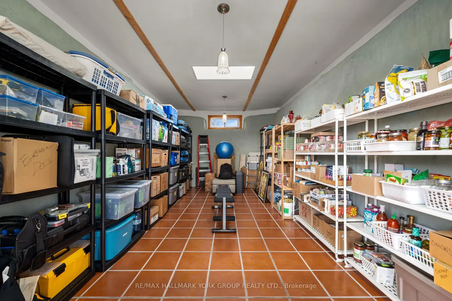 Additional image 12 of 1375 Queensborough Road