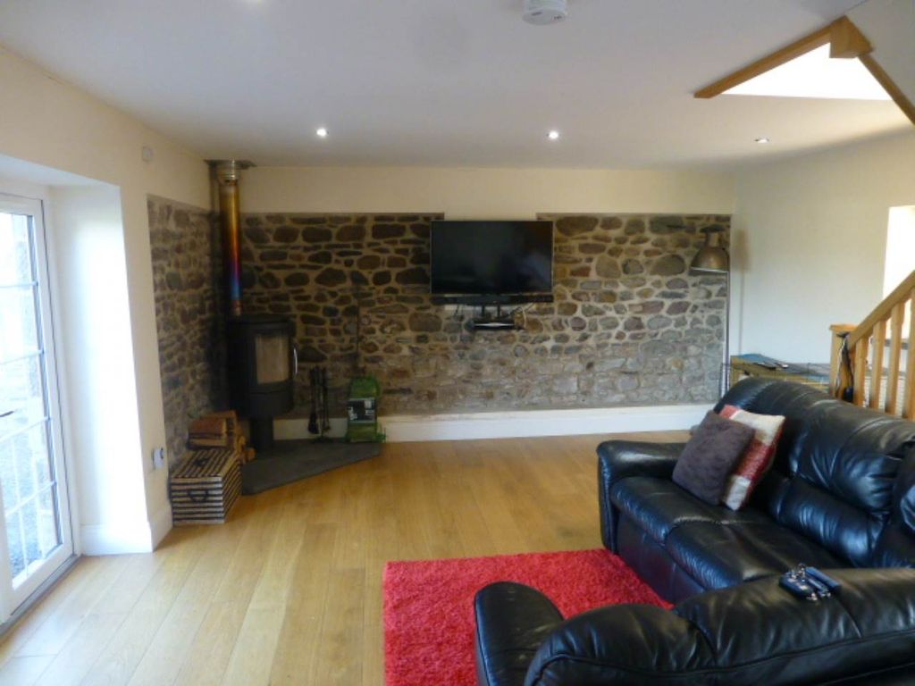 Additional image 3 of 2 bed barn conversion to rentPorthyrhyd, Carmarthen SA32
