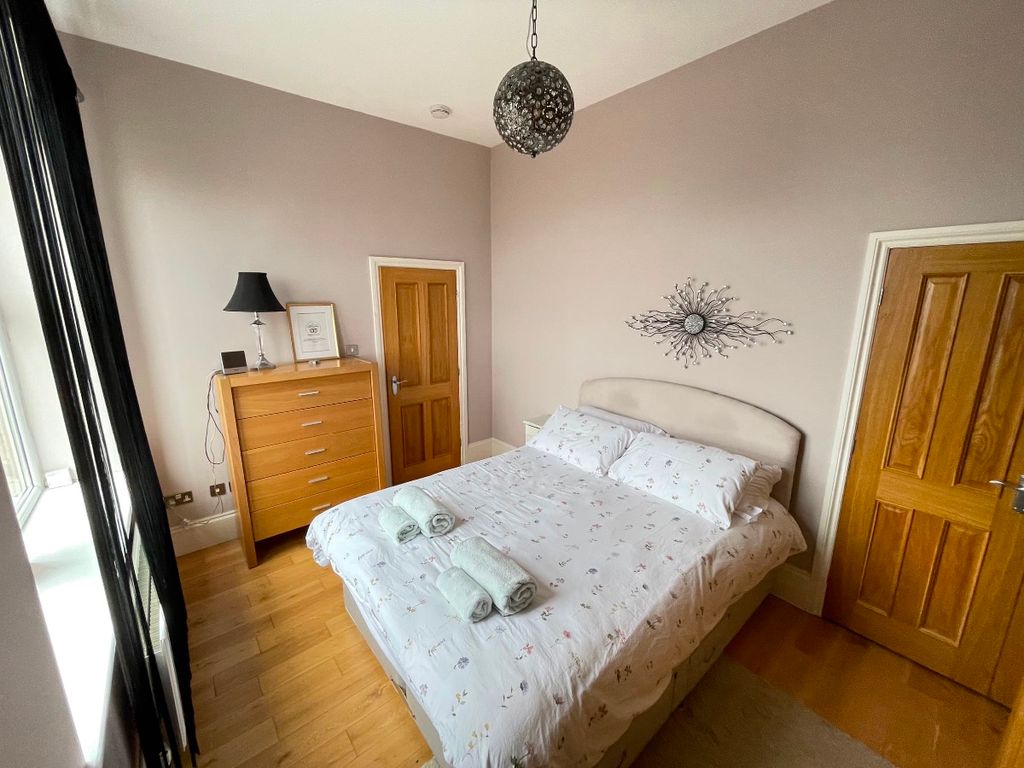 Additional image 8 of 2 bed flat to rentGrand Parade, Tynemouth, North Shields NE30