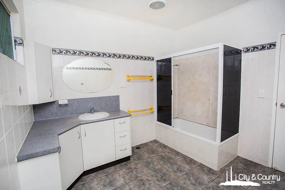 Additional image 10 of 19 Noakes Avenue, Mount Isa QLD 4825