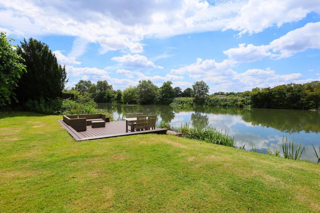Additional image 32 of 6 bed detached house to rentPelhams Walk, Esher, Surrey KT10