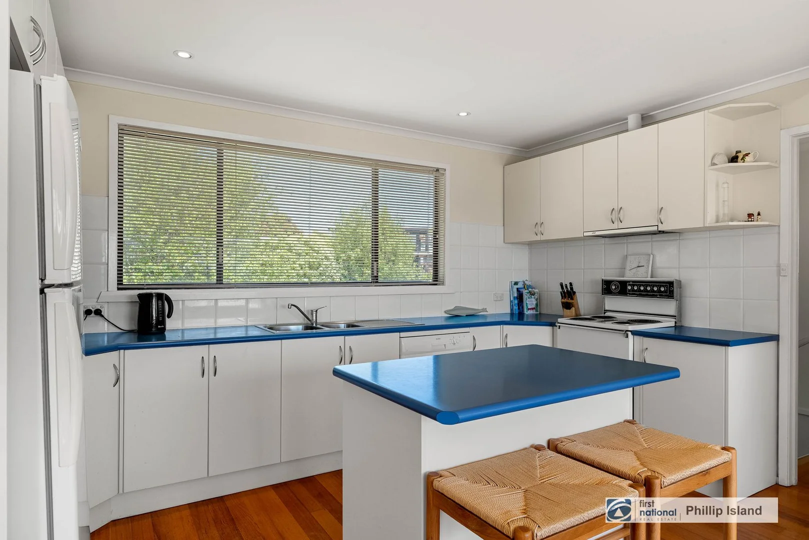 Additional image 5 of 21 McRae Avenue, Cowes VIC 3922