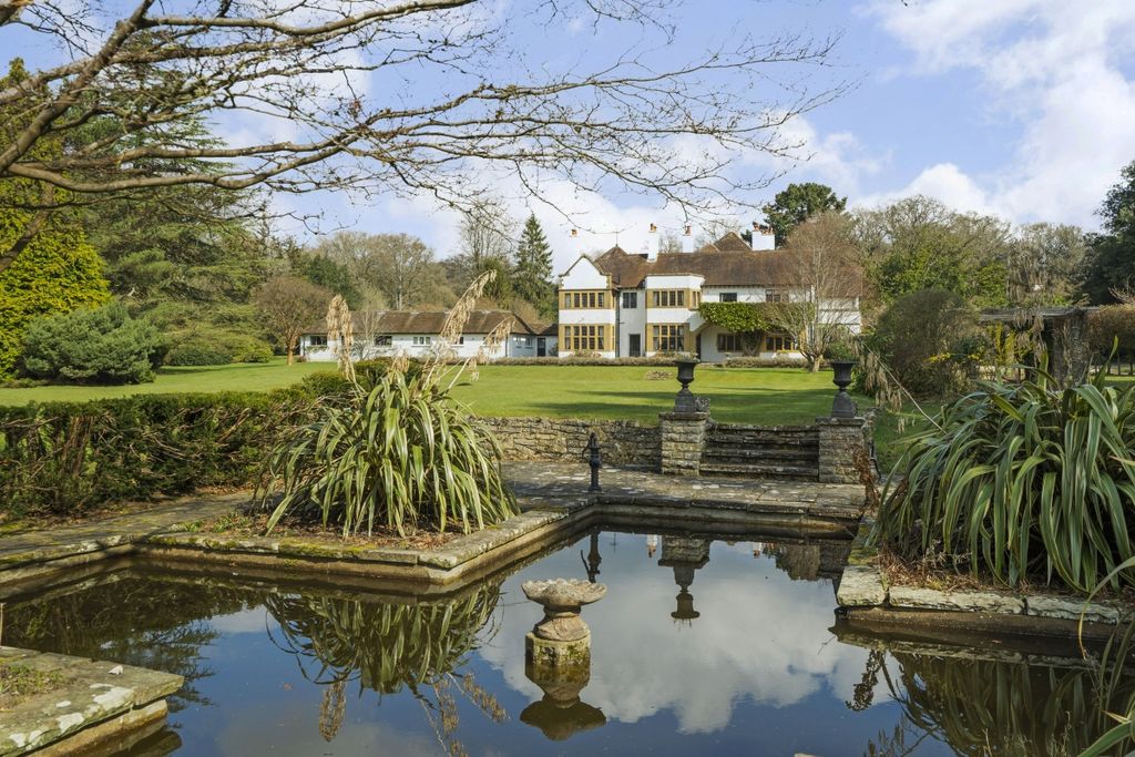 Additional image 20 of 10 bed detached house to rentPriors Hatch Lane, Hurtmore, Godalming GU7