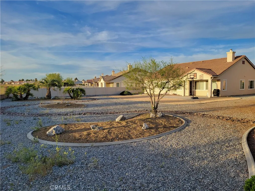 Additional image 26 of 11002 Dandelion Lane, Apple Valley, CA 92308