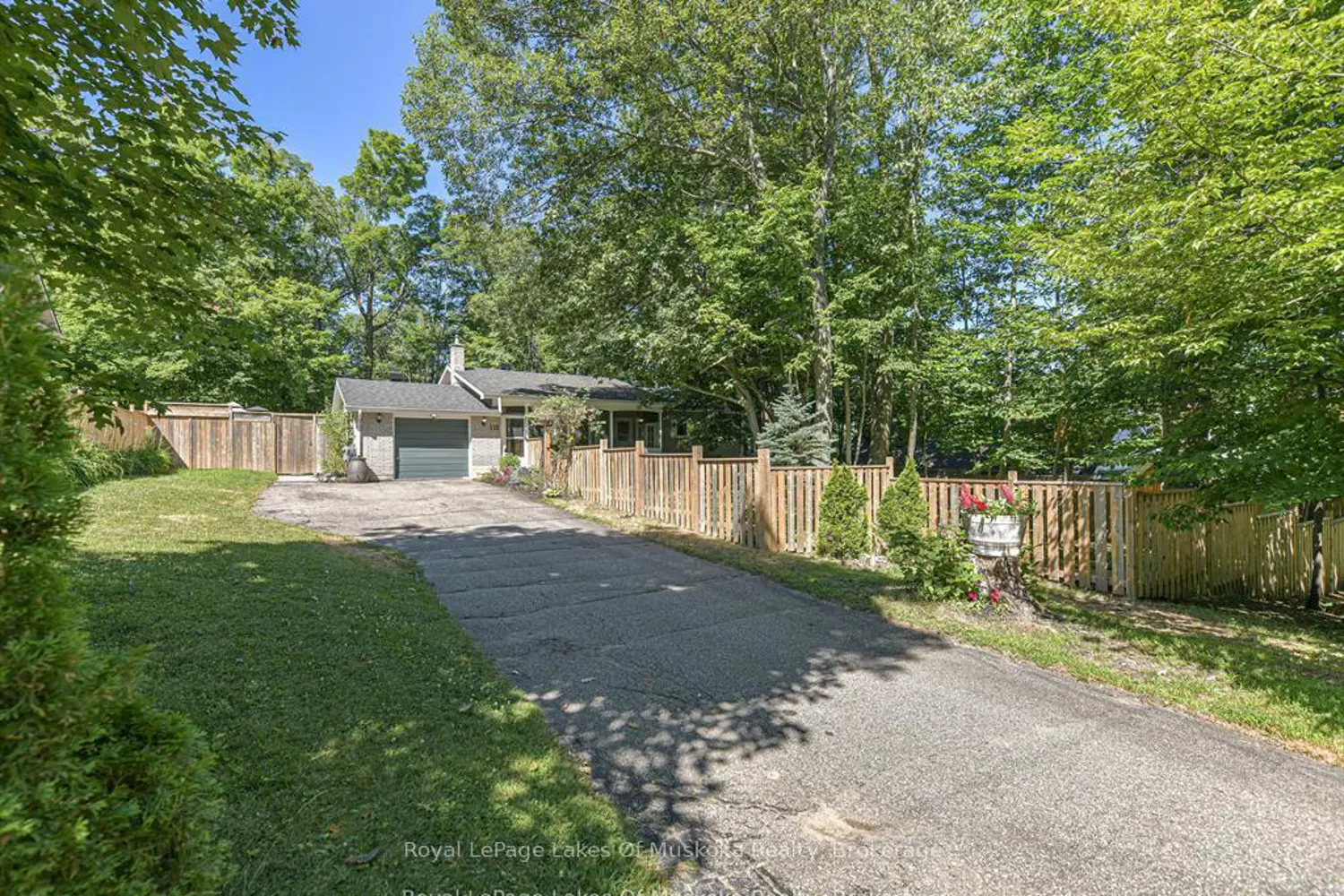 Additional image 3 of 115 Douglas Street