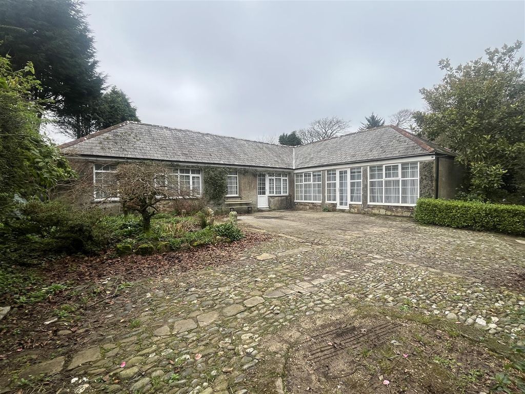 3 bed detached bungalow to rentTrenarren, St. Austell PL26