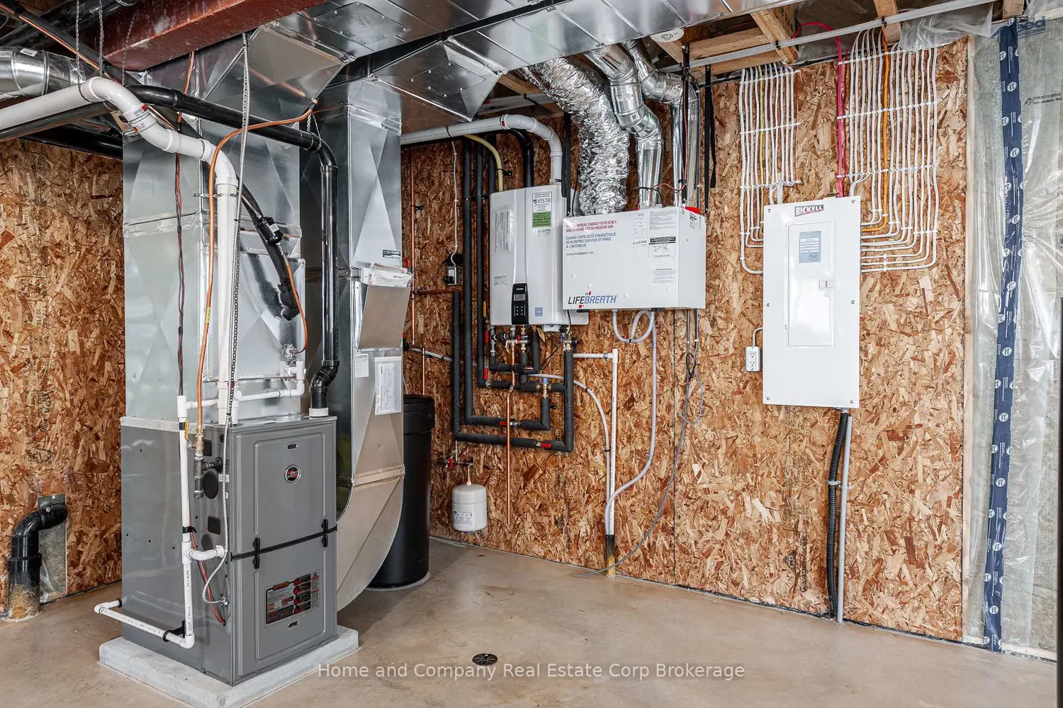 Additional image 9 of 46 Trail Side Drive