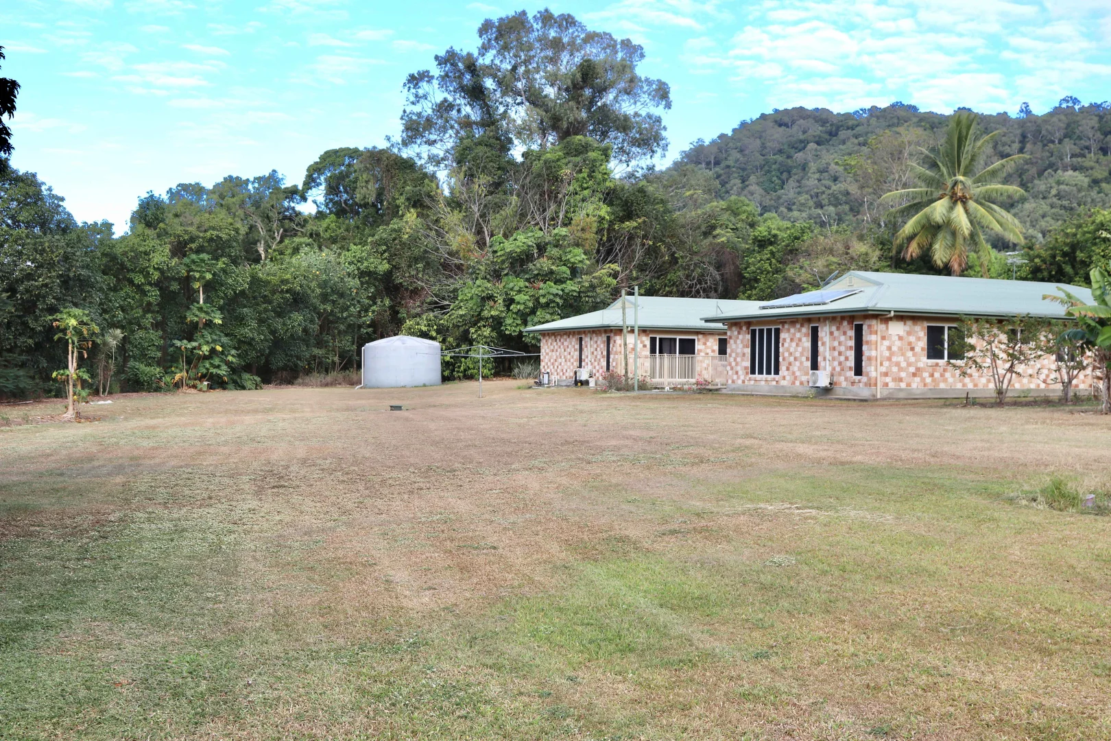 Additional image 4 of 412R Kamerunga Road, Stratford QLD 4870