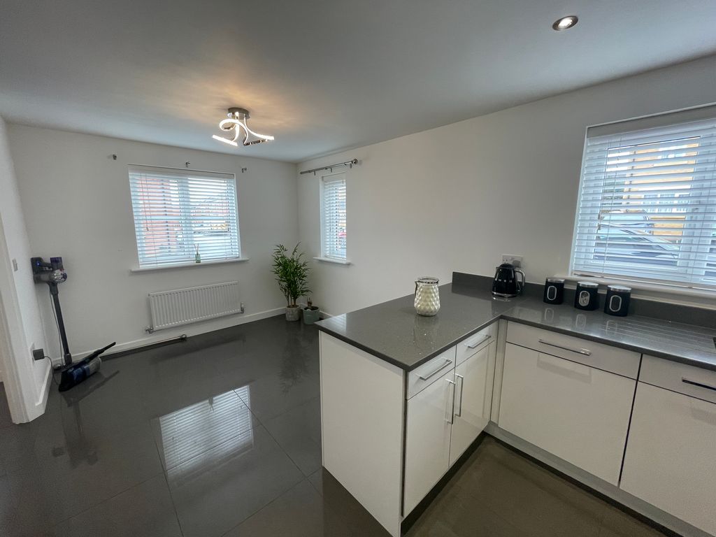Additional image 4 of 3 bed detached house to rentMaes Y Glo, Llanelli SA14